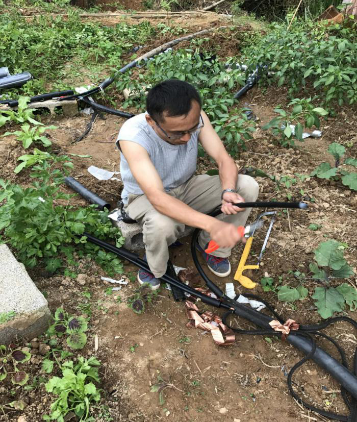 確保旅客順暢出行，機(jī)場一線職工高溫堅守！